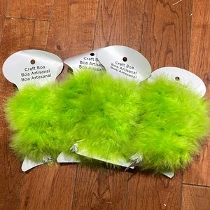 Green craft boas.